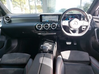 Used Mercedes-Benz A-Class 2020 for sale - 75939392: Photo