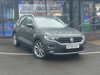 Volkswagen T-Roc feature image