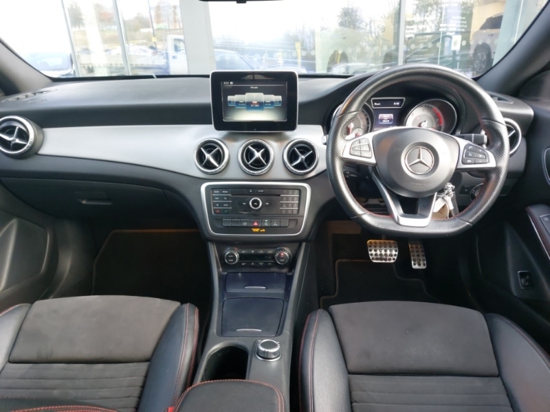 Used Mercedes-Benz CLA 2016 for sale - 76556248: Photo 2