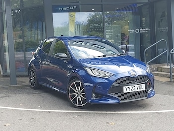 Used Toyota Yaris 2023 for sale - 79581139: Photo