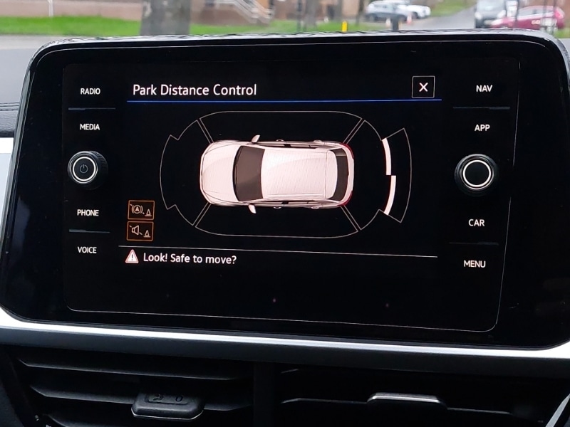 Used Volkswagen T-Roc 2023 for sale - 77035225: Photo 11