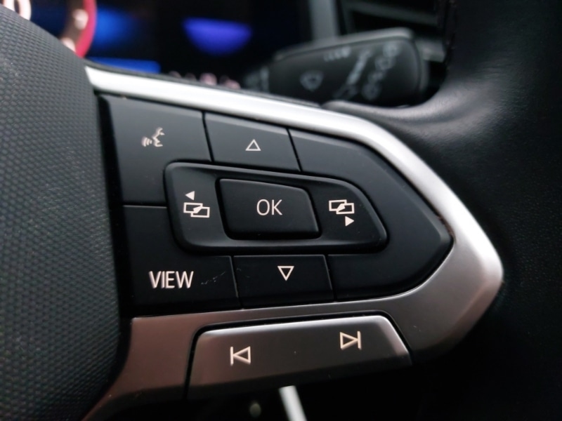 Used Volkswagen T-Roc 2023 for sale - 77035225: Photo 19