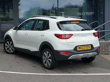 Used Kia Stonic 2022 for sale - 79440310: Photo