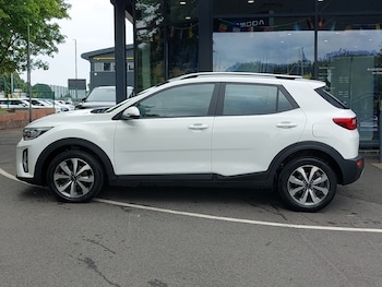 Used Kia Stonic 2022 for sale - 79440310: Photo