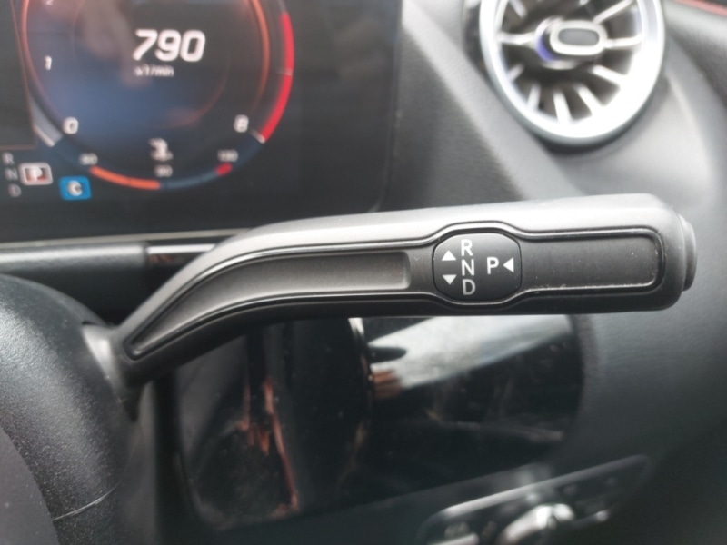 Used Mercedes-Benz GLA 2021 for sale - 77948035: Photo 12