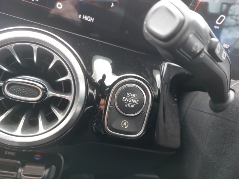 Used Mercedes-Benz GLA 2021 for sale - 77948035: Photo 15