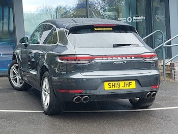 Used Porsche Macan 2019 for sale - 75732023: Photo