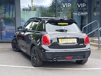 Used MINI Hatch 2019 for sale - 79461513: Photo
