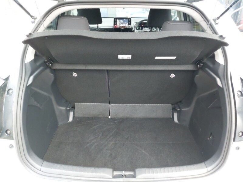 Used Toyota Yaris 2023 for sale - 77352274: Photo 8