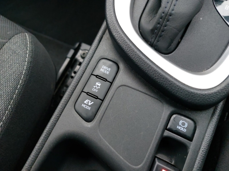 Used Toyota Yaris Cross 2022 for sale - 77265011: Photo 14