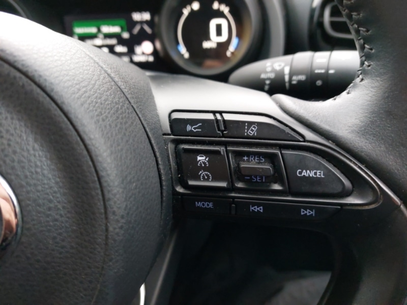 Used Toyota Yaris Cross 2022 for sale - 77265011: Photo 18