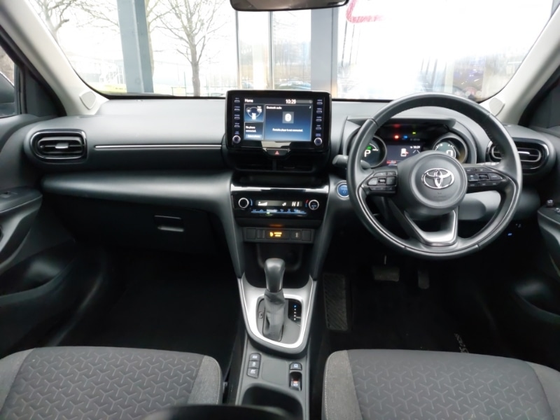 Used Toyota Yaris Cross 2022 for sale - 77265011: Photo 2