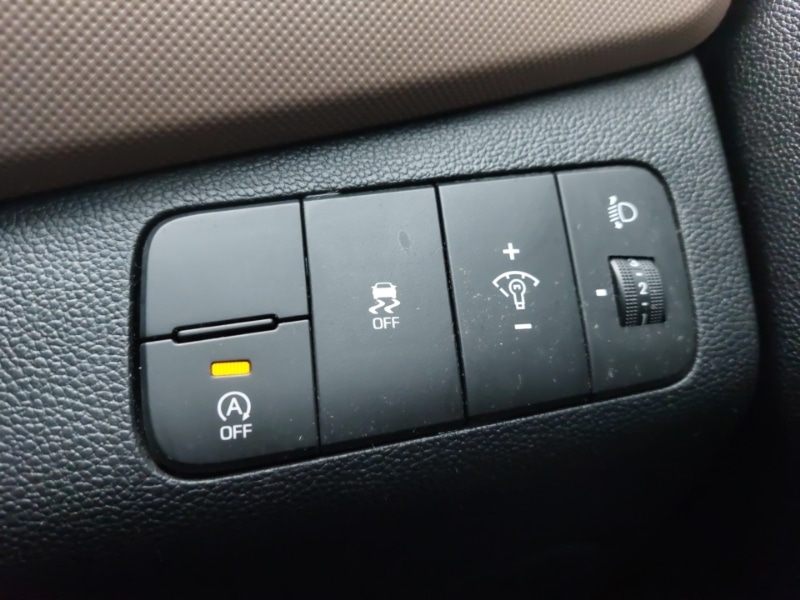 Used Hyundai i10 2016 for sale - 76289513: Photo 19