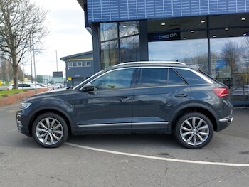 Used Volkswagen T-Roc 2019 for sale - 78093704: Photo