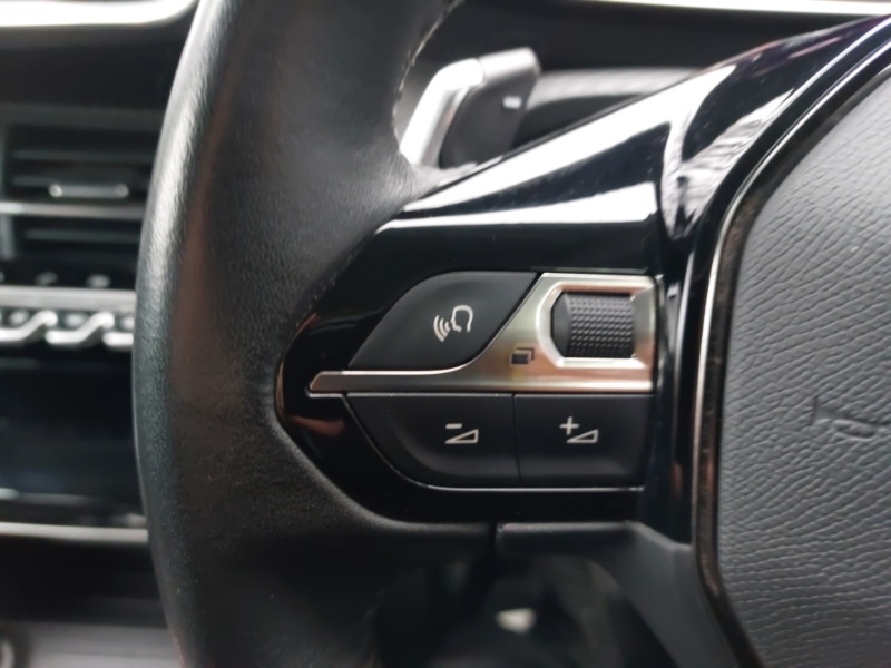 Used Peugeot 2008 2020 for sale - 76639510: Photo 14