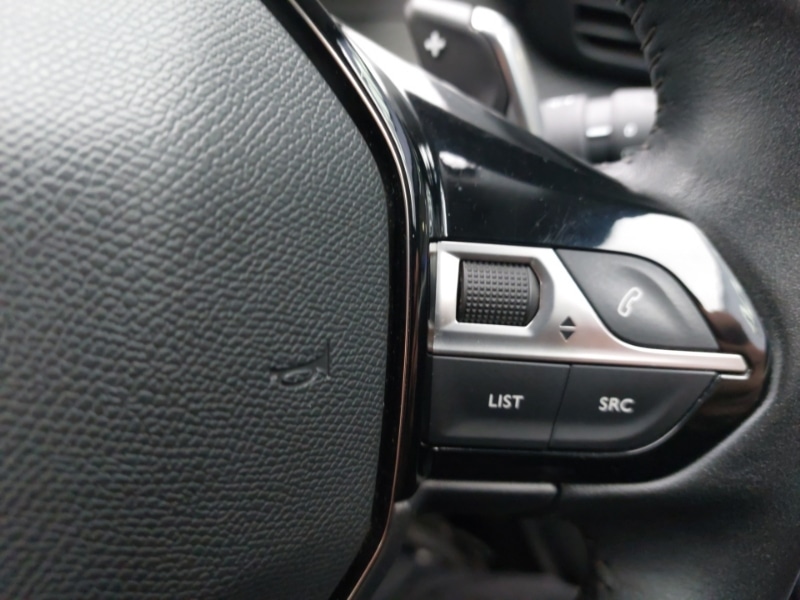 Used Peugeot 2008 2020 for sale - 76639510: Photo 15