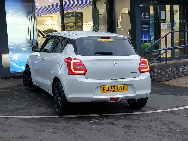 Used Suzuki Swift 2022 for sale - 76560581: Photo 3