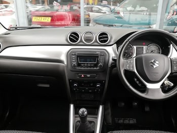 Used Suzuki Vitara 2018 for sale - 79468390: Photo