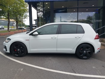 Used Volkswagen Golf 2017 for sale - 75718796: Photo