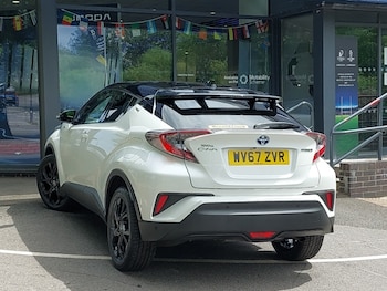 Used Toyota C-HR 2017 for sale - 78853713: Photo