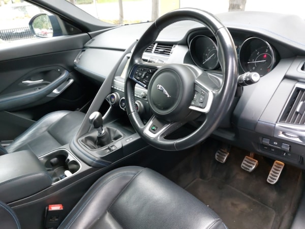 Used Jaguar E-Pace 2019 for sale - 76293924: Photo 12