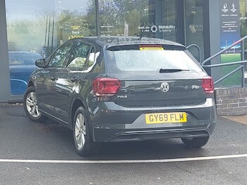 Used Volkswagen Polo 2019 for sale - 75959073: Photo