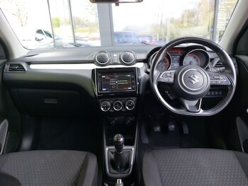 Used Suzuki Swift 2019 for sale - 78312753: Photo