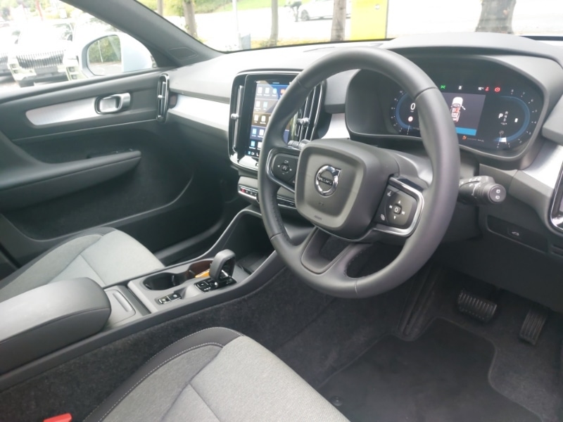 Used Volvo XC40 2025 for sale - 76135327: Photo 12