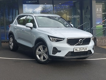 Used Volvo XC40 2025 for sale - 76135327: Photo