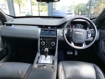 Used Land Rover Discovery Sport 2019 for sale - 79201148: Photo