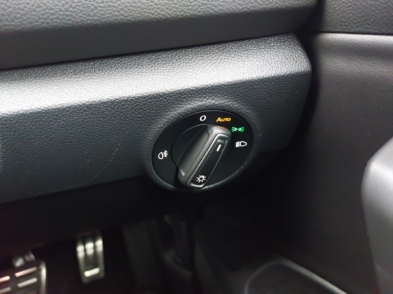 Used Volkswagen T-Roc 2025 for sale - 77366181: Photo 19