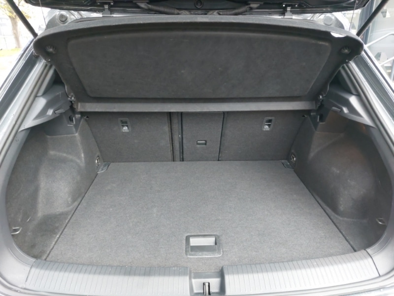 Used Volkswagen T-Roc 2025 for sale - 77366181: Photo 8