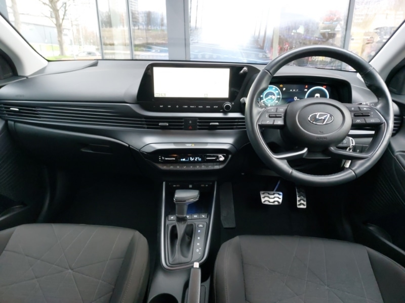 Used Hyundai BAYON 2024 for sale - 77987897: Photo 2