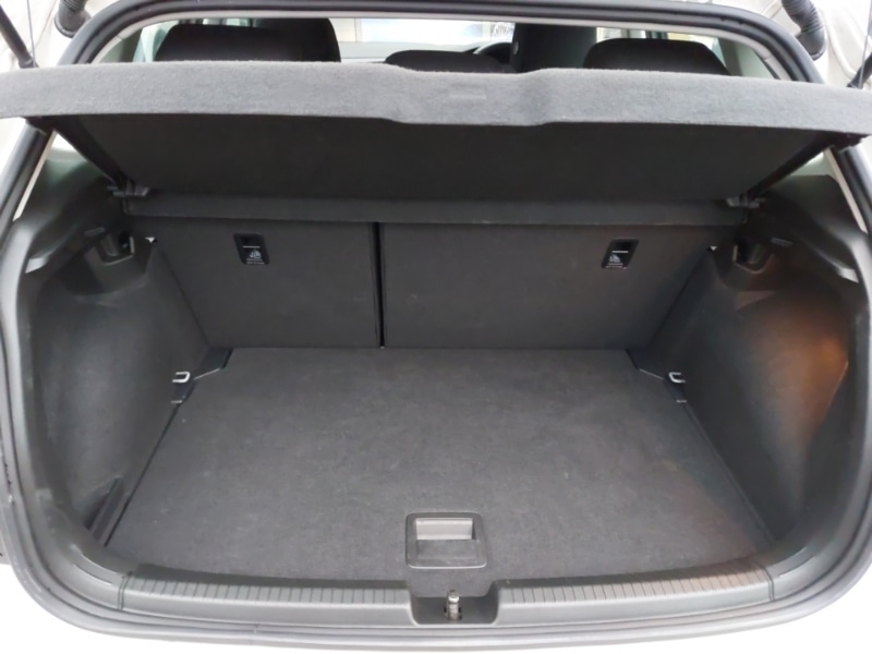 Used Volkswagen Polo 2024 for sale - 77419271: Photo 8