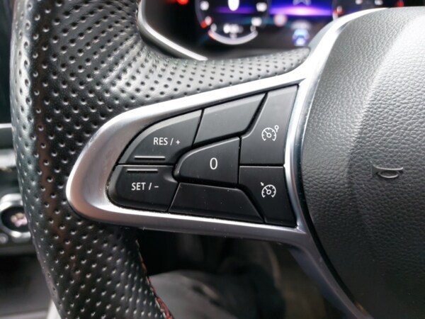 Used Renault Clio 2023 for sale - 74957125: Photo 17