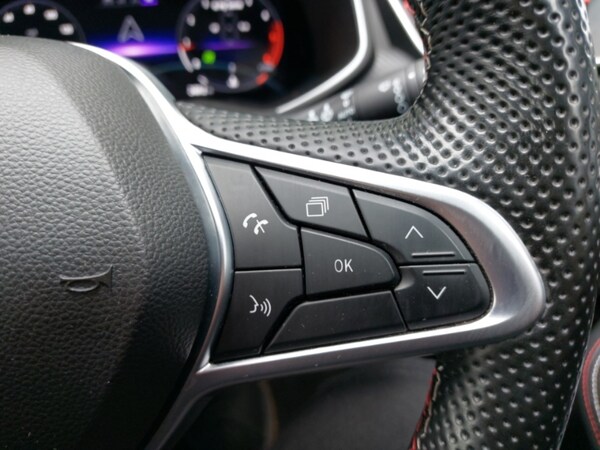 Used Renault Clio 2023 for sale - 74957125: Photo 18