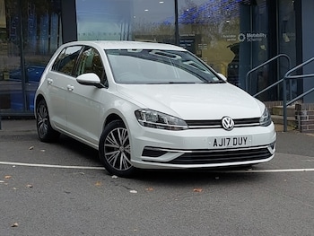 Used Volkswagen Golf 2017 for sale - 76264879: Photo