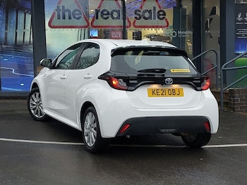 Used Toyota Yaris 2021 for sale - 77579994: Photo