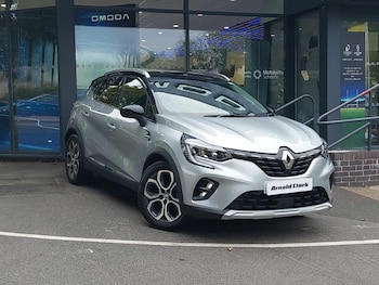 Used Renault Captur 2024 for sale - 75921416: Photo