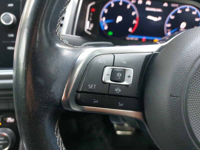 Used Volkswagen T-Roc 2020 for sale - 76427660: Photo 17