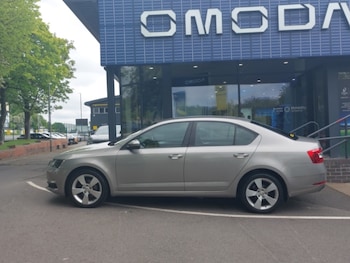 Used Skoda Octavia 2018 for sale - 78683911: Photo