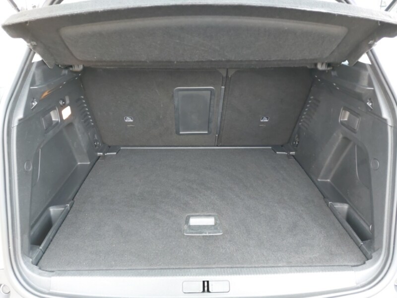 Used Peugeot 3008 2019 for sale - 77790673: Photo 8