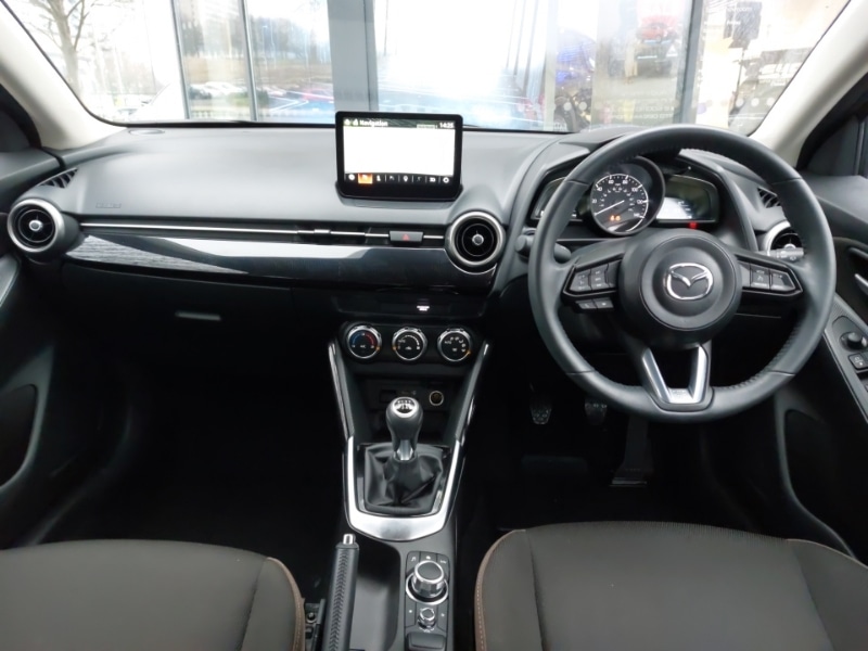 Used Mazda Mazda2 2022 for sale - 77352275: Photo 2