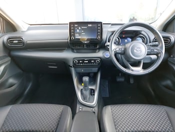 Used Mazda Mazda2 HYBRID 2023 for sale - 76755037: Photo