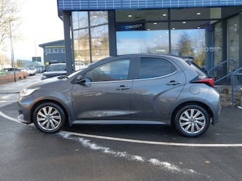 Used Mazda Mazda2 HYBRID 2023 for sale - 76755037: Photo