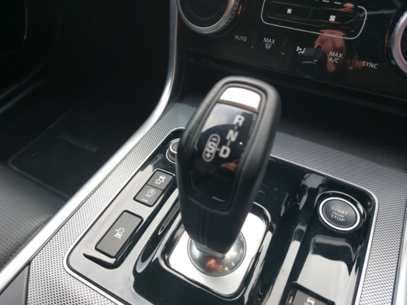 Used Jaguar XE 2020 for sale - 77777240: Photo 12