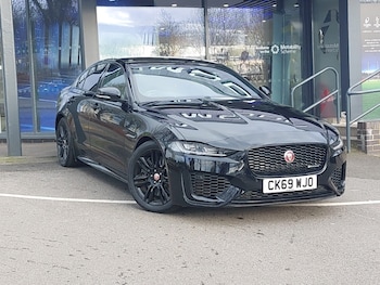 Used Jaguar XE 2020 for sale - 77777240: Photo