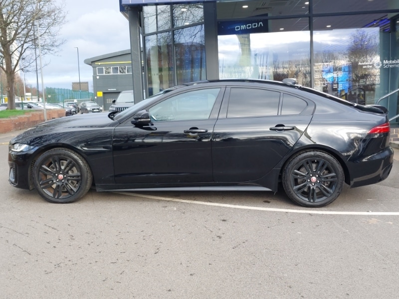 Used Jaguar XE 2020 for sale - 77777240: Photo 4