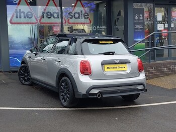 Used MINI Cooper 2023 for sale - 77272816: Photo