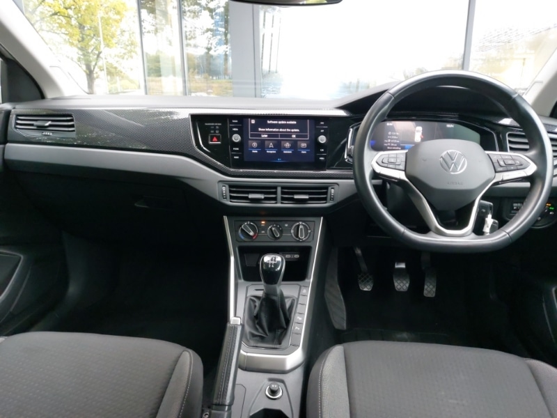 Used Volkswagen Taigo 2023 for sale - 76160729: Photo 2
